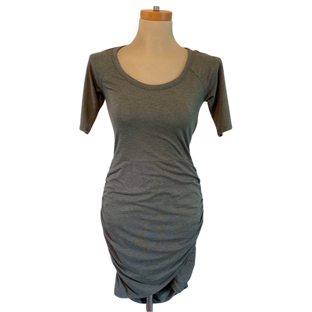 Athleta Sage Green 3/4 Sleeve Ruched Bodycon Mini Dress Size XS